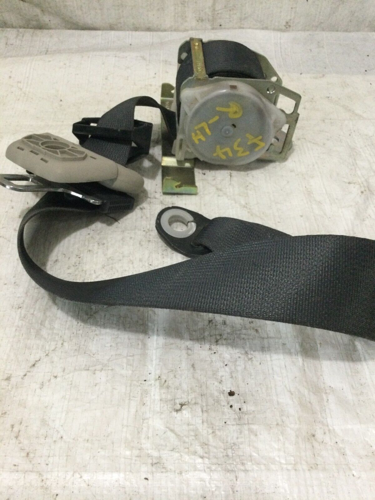 2005 Dodge Ram 1500 Rear Left Seat Belt OEM