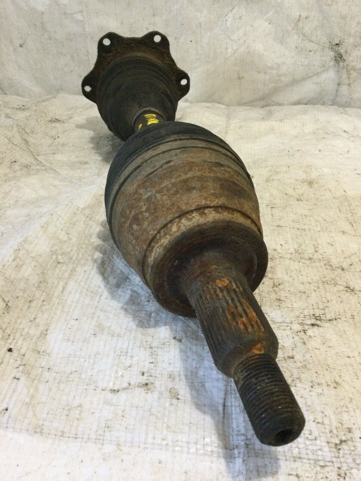 2006 GMC Sierra 2500HD Left Front Axle Shaft OEM