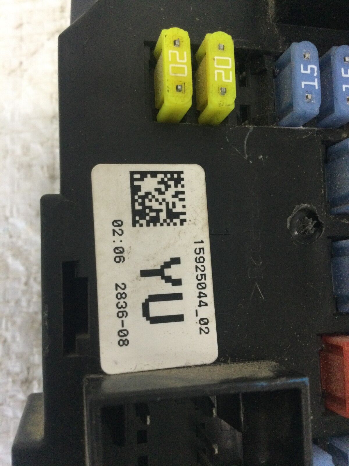 2007-2009 Cadillac Escalade  ESV Inertior Cabin Fuse Box 15925044_02 OEM