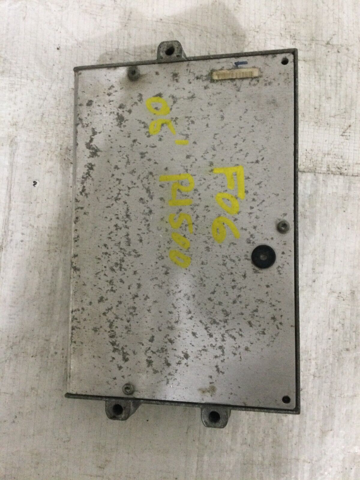 2005 Dodge Ram 5.7L Engine Computer Module ECM ECU Unit P56028958AD OEM