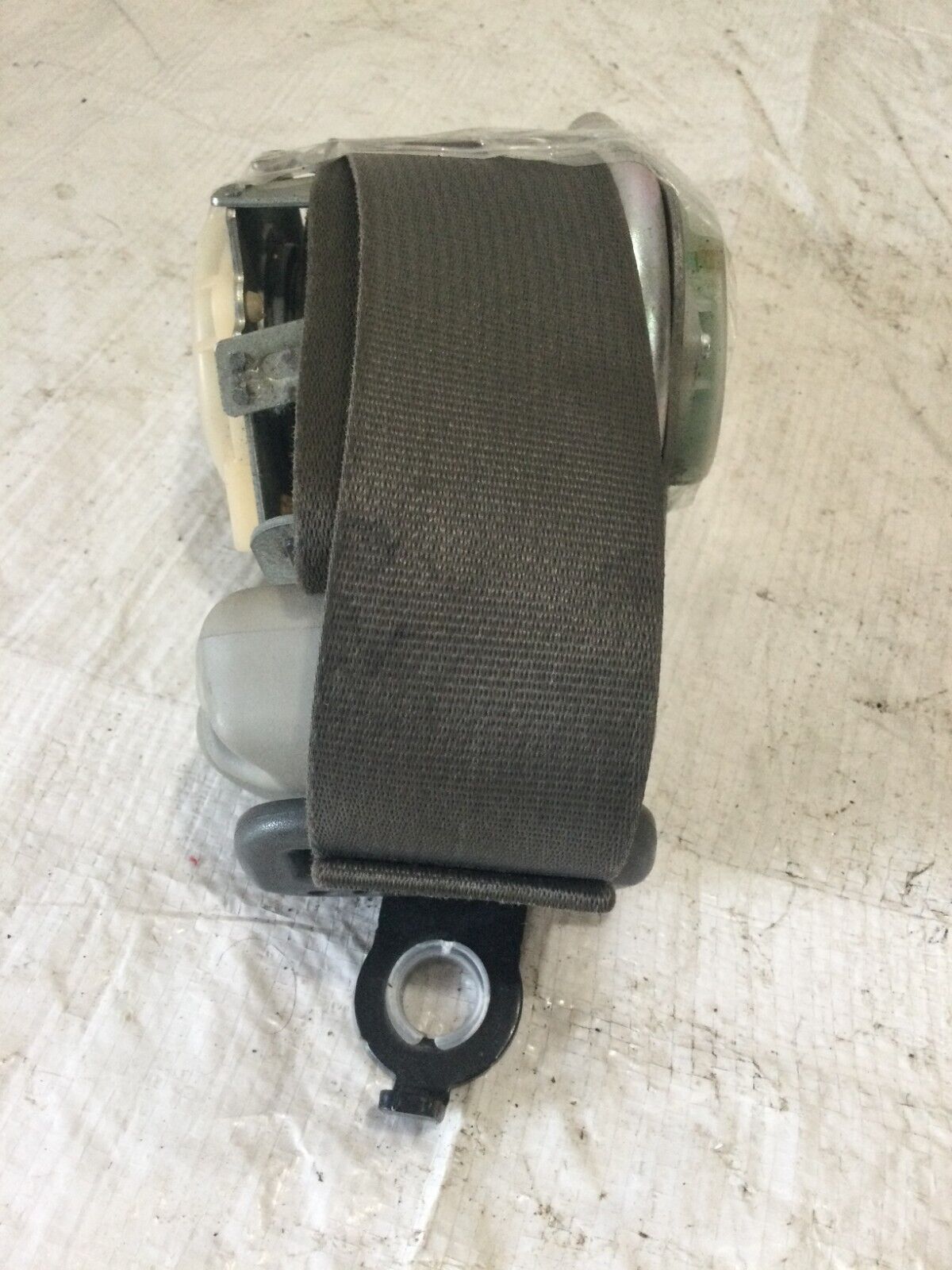 2006 Dodge Ram 1500   Bucket Seat Left Driver Front Seat Belt OEM