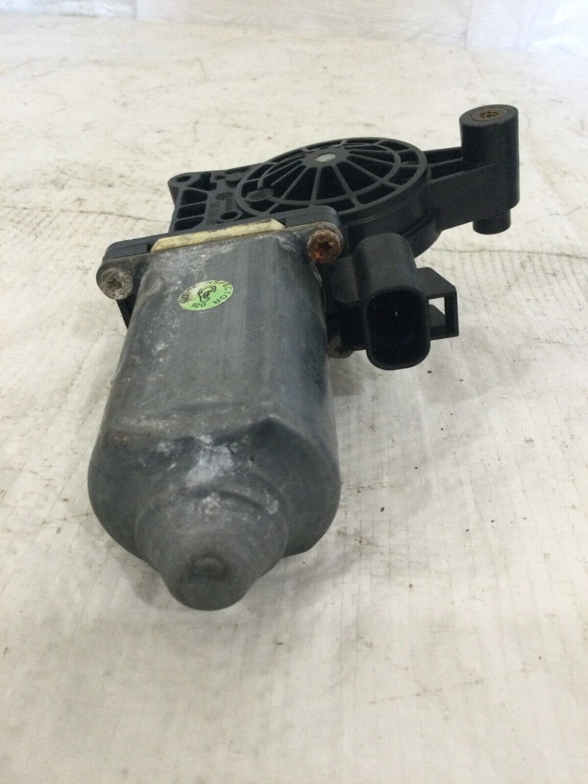 2003-2006 Cadillac Escalade EXT Rear Right Power Window Motor OEM