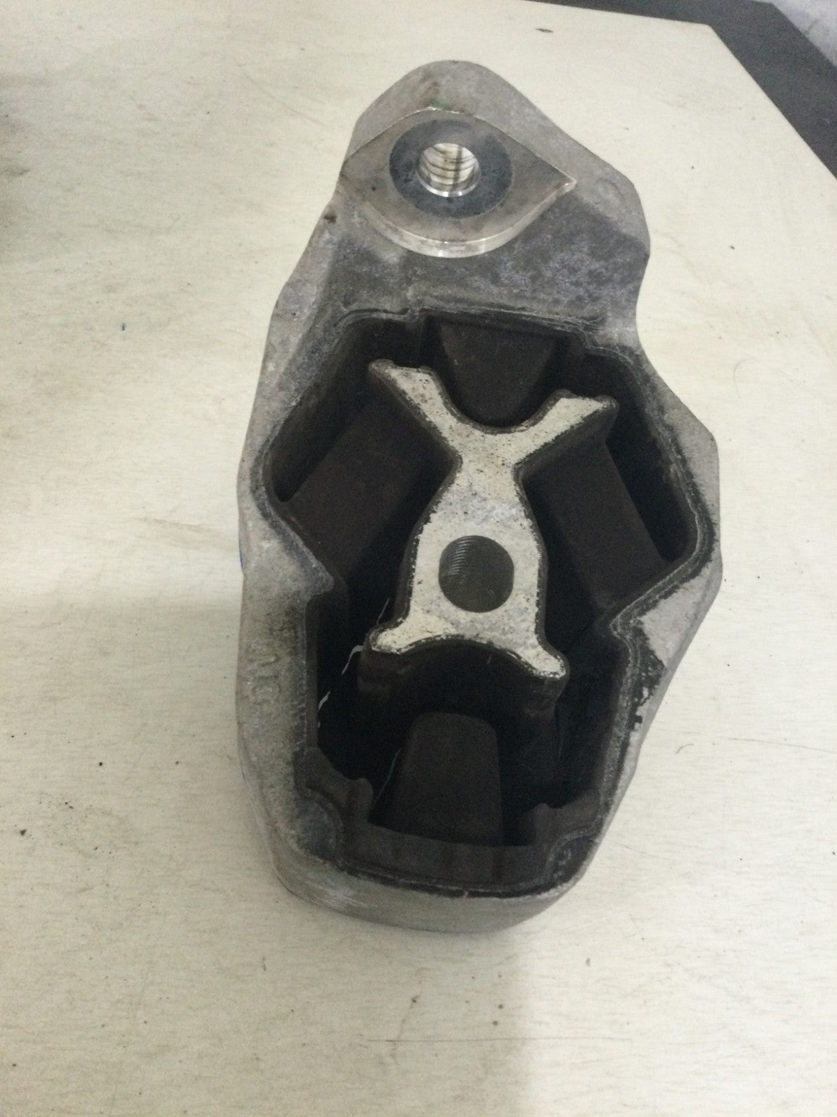 2024 Nissan Rogue 1.5L Engine Torque Strut Mount OEM