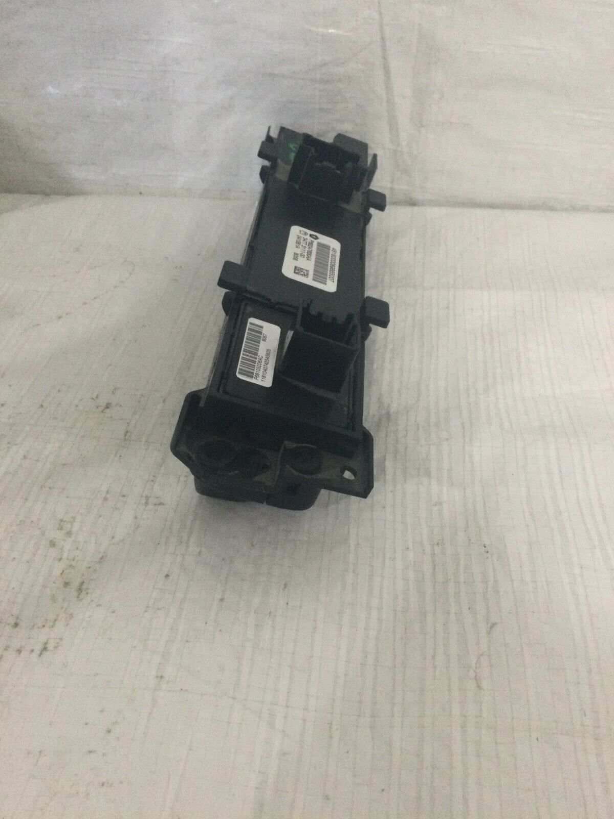 2017 Dodge Ram 1500 Trailer Tow Traction Control Switch Panel 68247630AA OEM