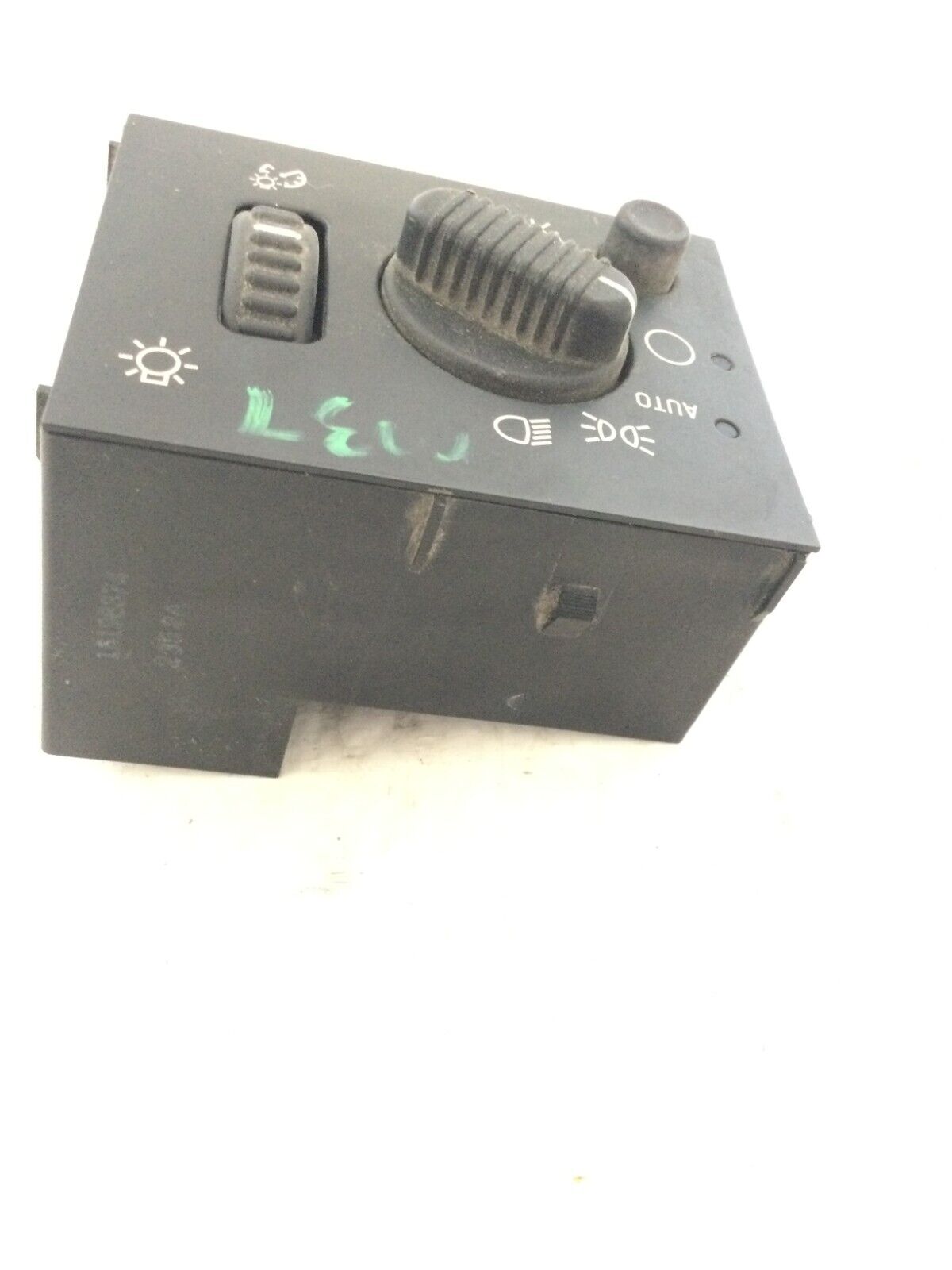 2003-2006 Cadillac Escalade EXT Automatic Headlight Switch Dimmer OEM