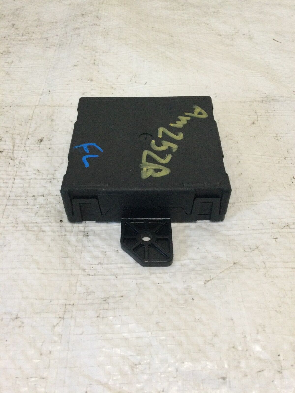 2019 RAM 1500 Front Left Side Door Control Module OEM