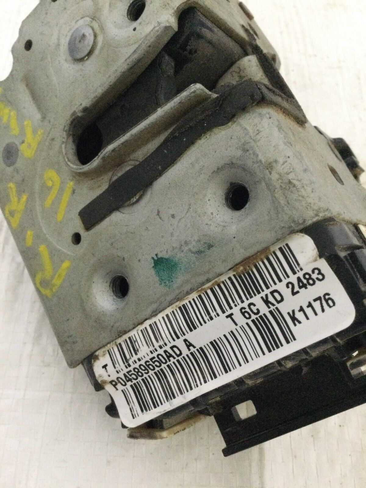 2018 Dodge RAM 3500 Right Rear Passenger Door Lock Actuator P04589650AD OEM