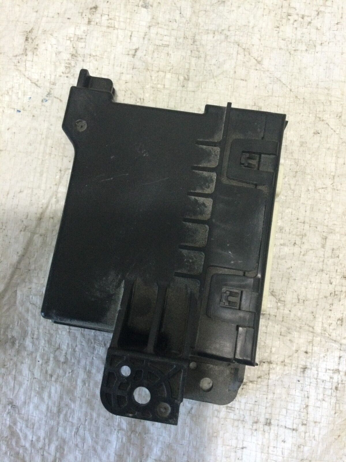 2018 Toyota Corolla AC Amplifier Climate Control Module 88650-02F70 OEM