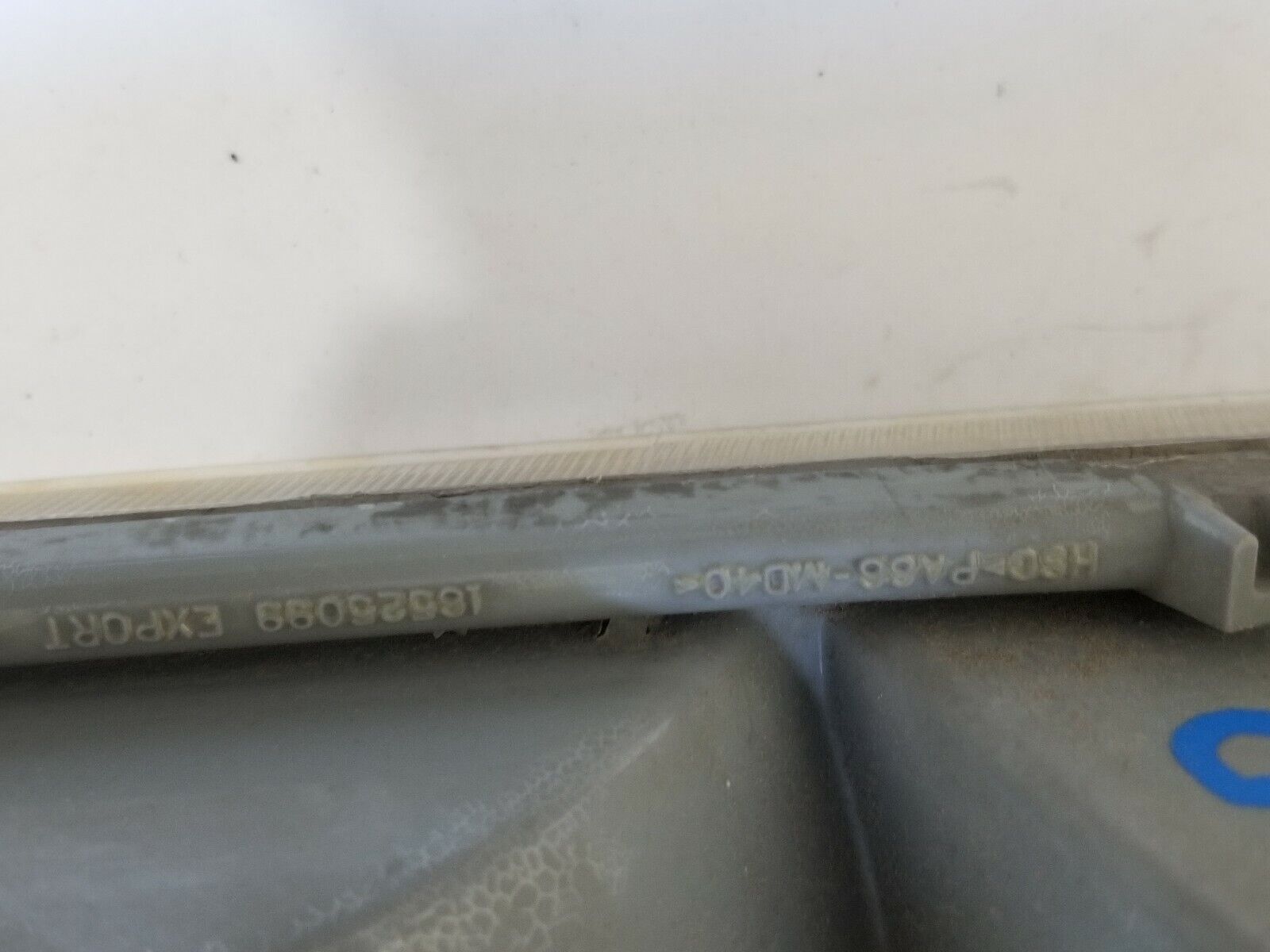 Driver Left Head light Headlamp OEM 99 00 01 02 Chevy Silverado 1500 