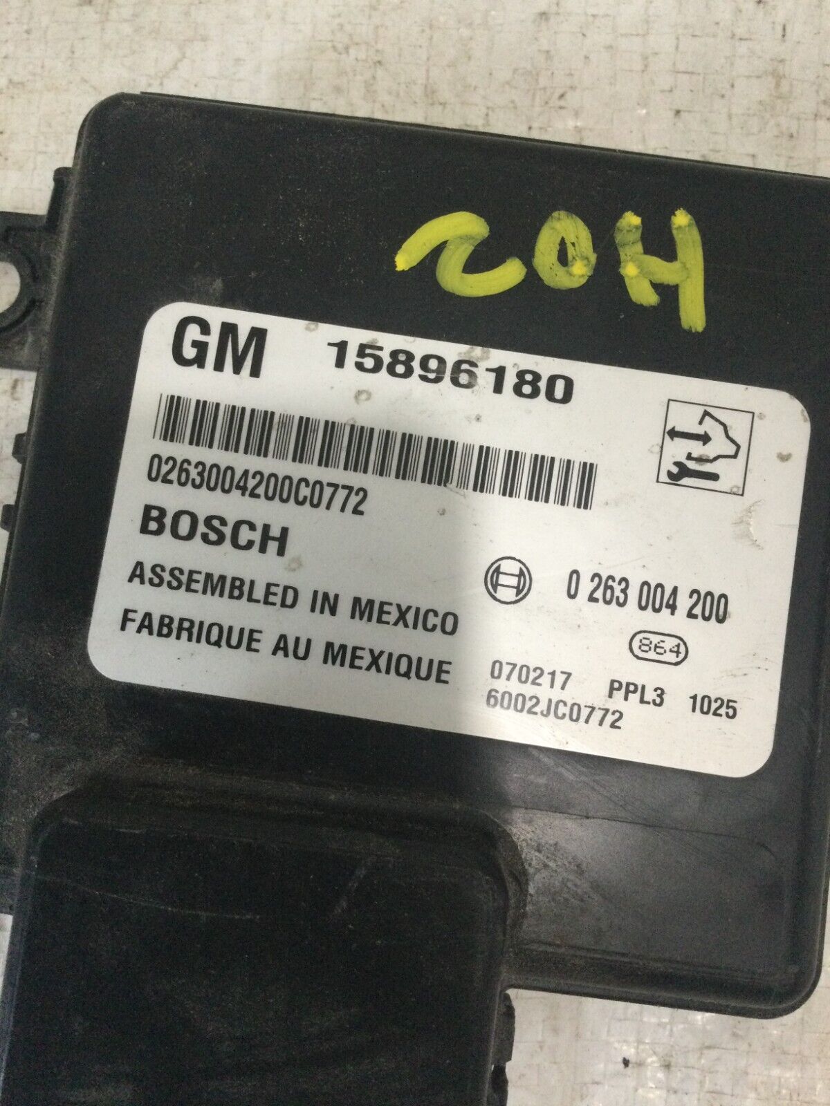 2007 Cadillac Escalade Driver Park Assist Control Module 15896180 OEM