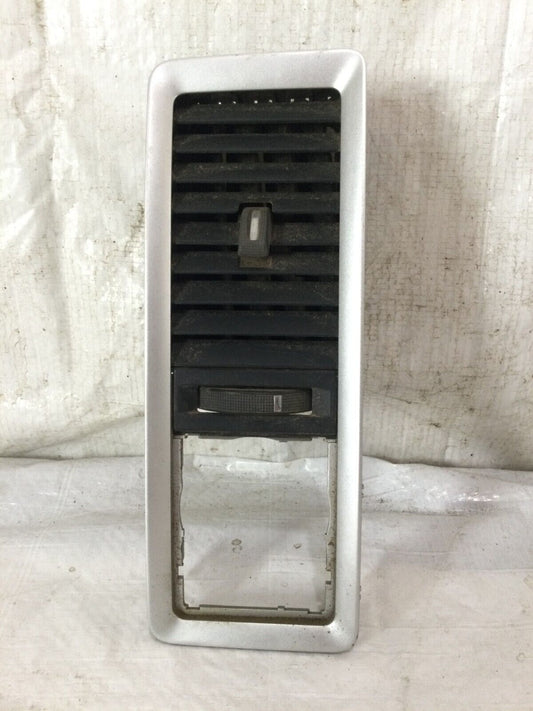 2009 2010 2011 2012 Dodge Ram 1500 2500 3500 Air Vent Left Driver Side OEM LH