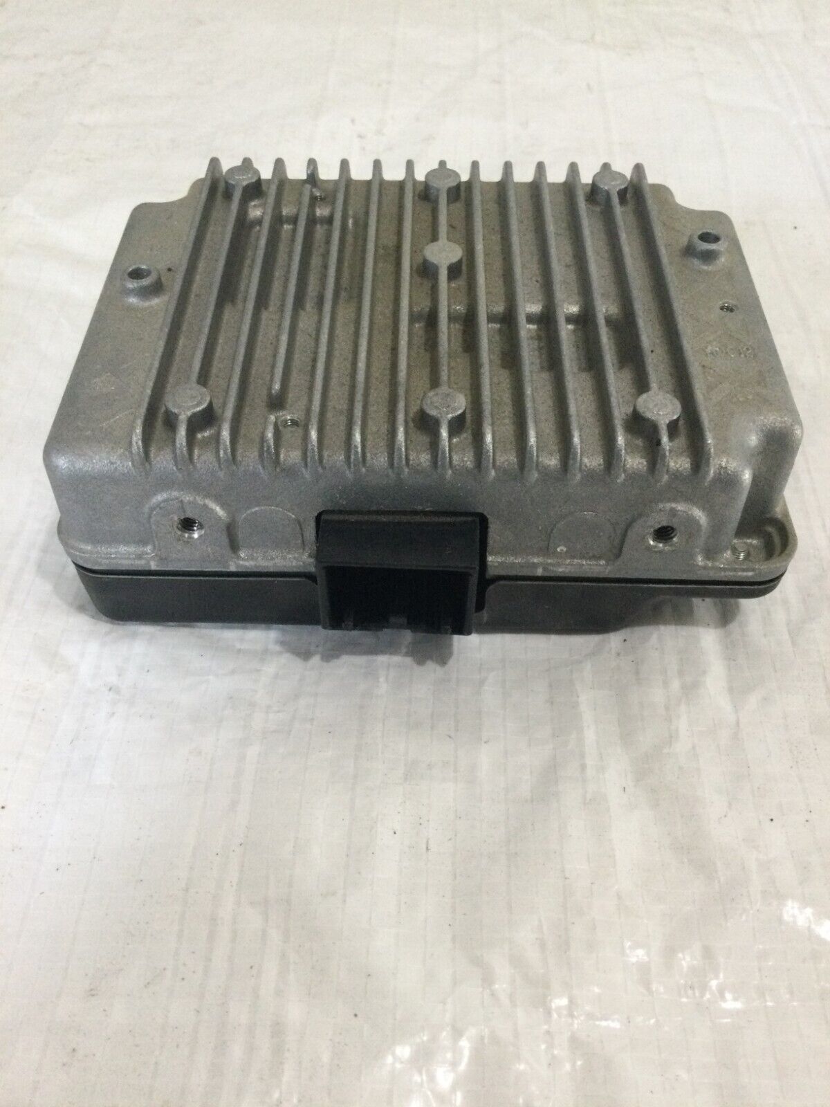 2016-2017 RAM 2500 3500 Power Inverter Module 6.7L Diesel 05026486AA
