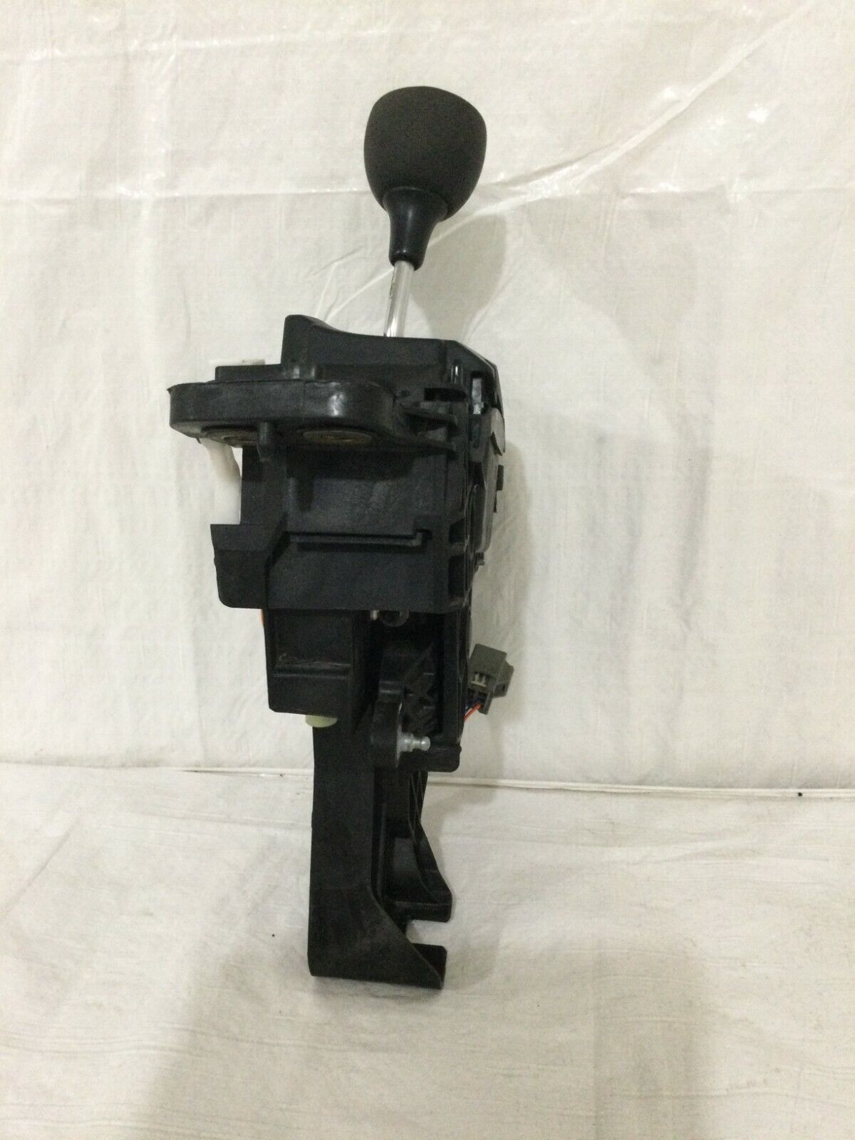 2017 Dodge Grand Caravan Floor Gear Shifter Assembly OEM