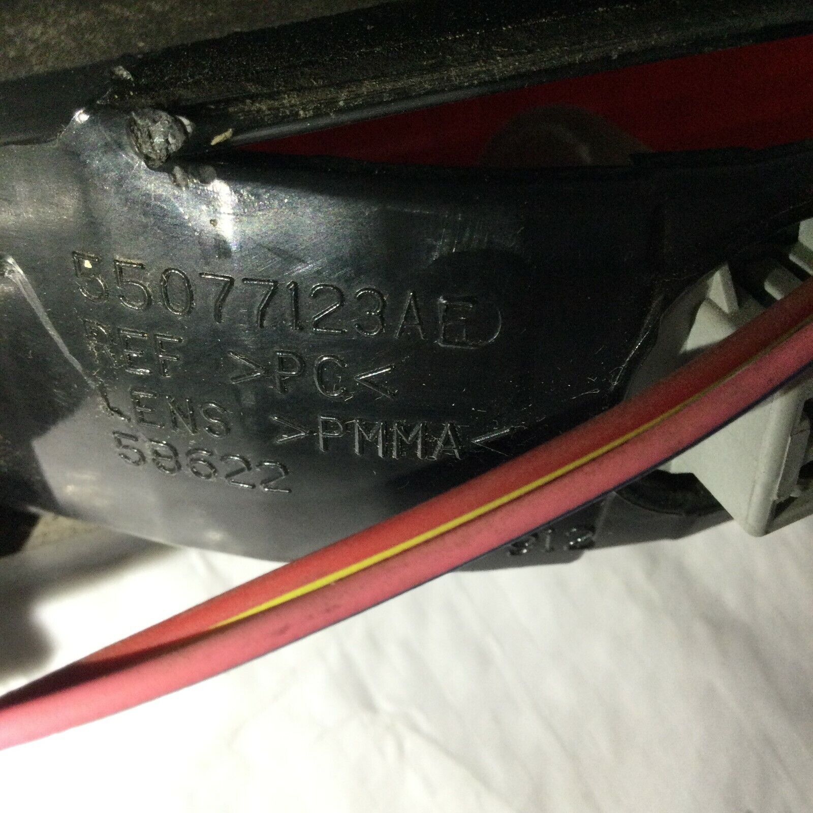 2006-2007 Dodge Ram 3500 High Mount 3rd Third Brake Light OEM