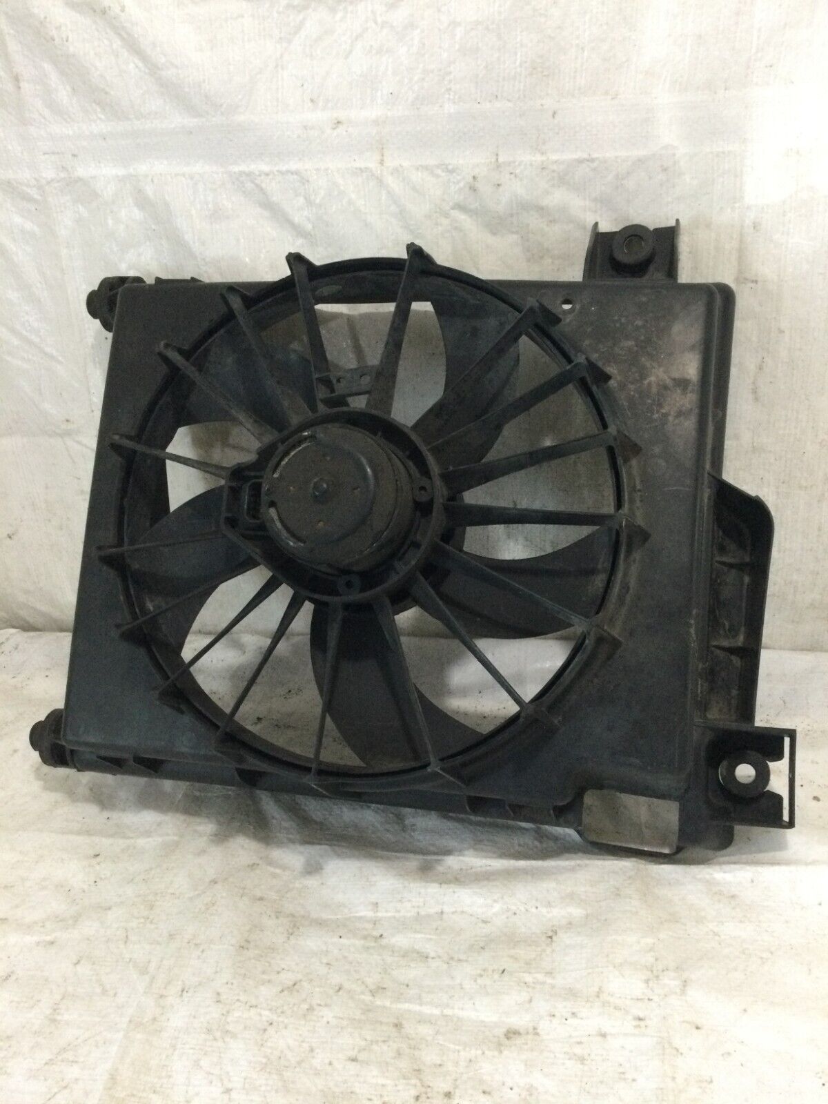 2004 Dodge Ram 1500 Intercooler Cooling Fan  Assembly 1115088 OEM