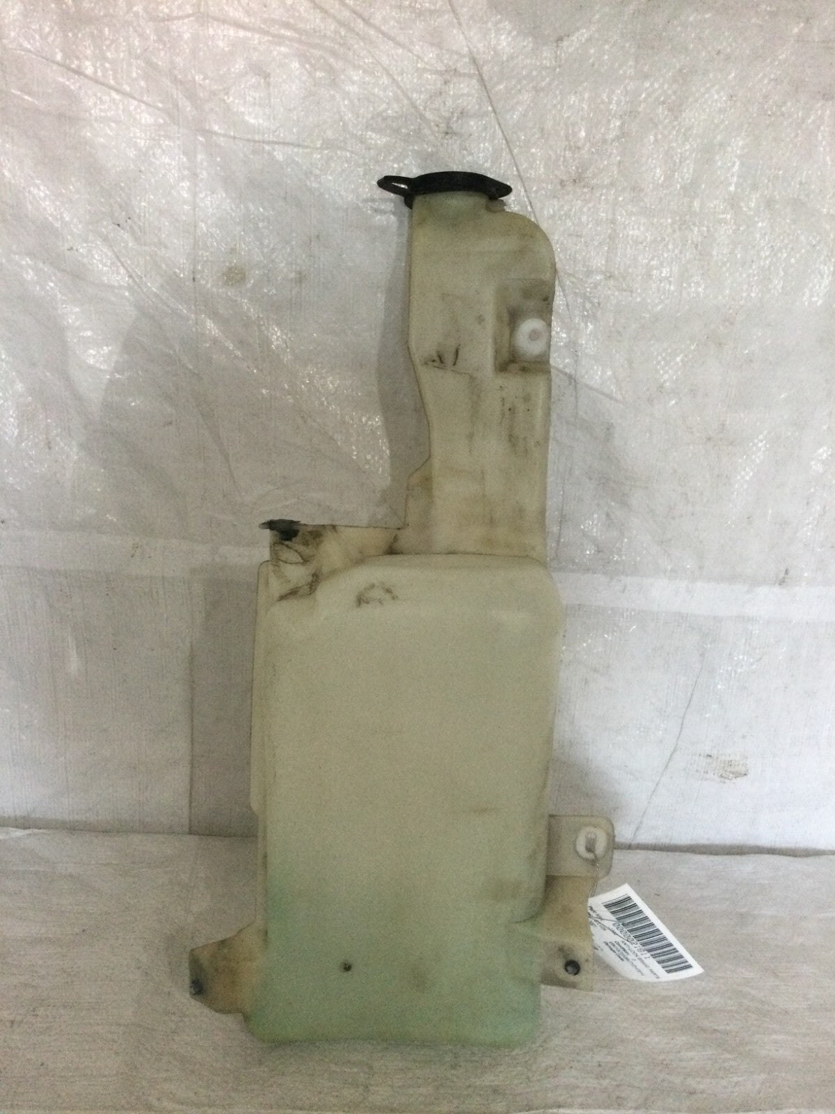 2001 Chevrolet Silverado 2500 Washer Bottle 15060407 OEM