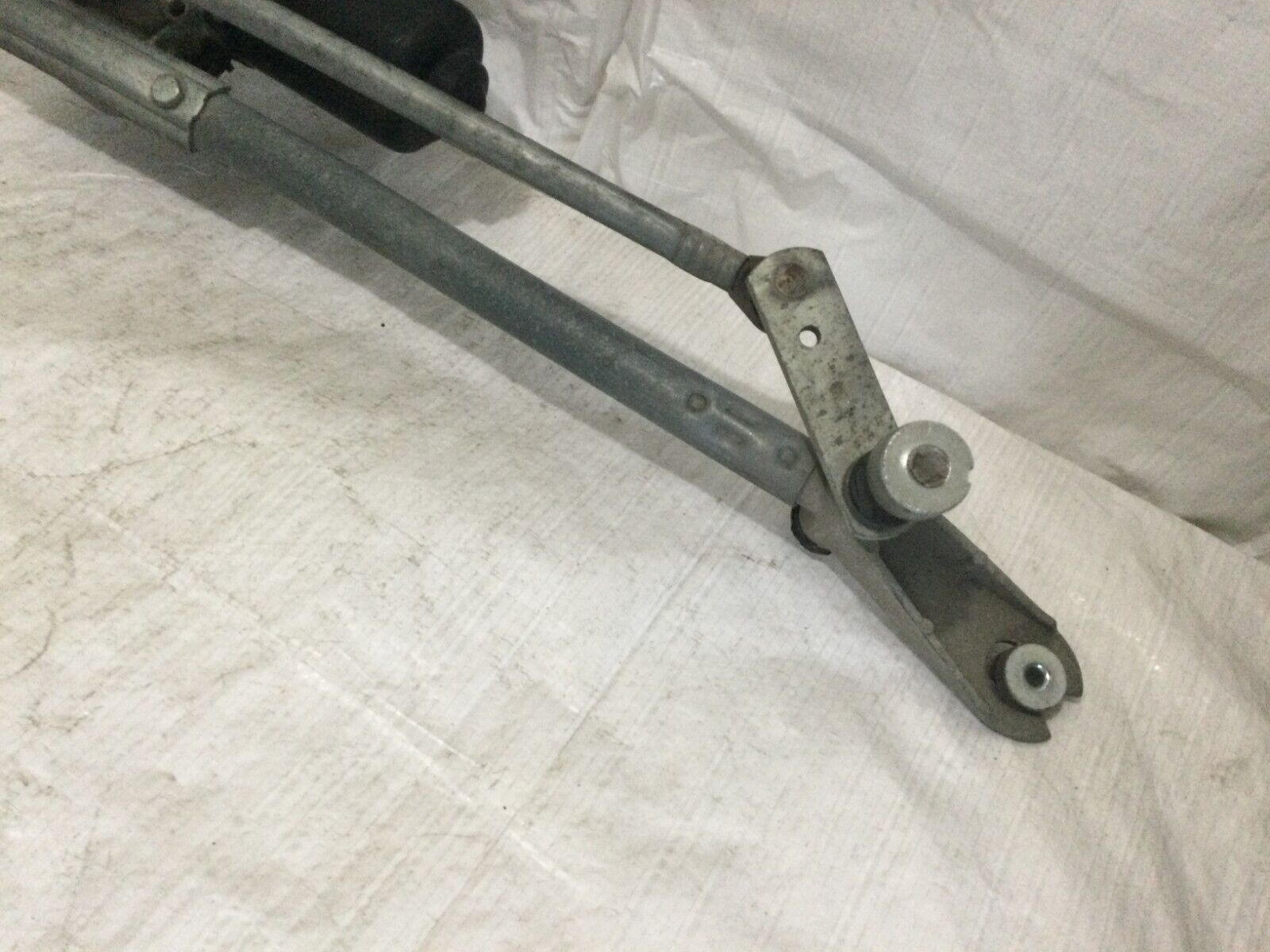 2004-2008 Dodge Ram 1500 Front Windshield Wiper Motor And Linkage OEM
