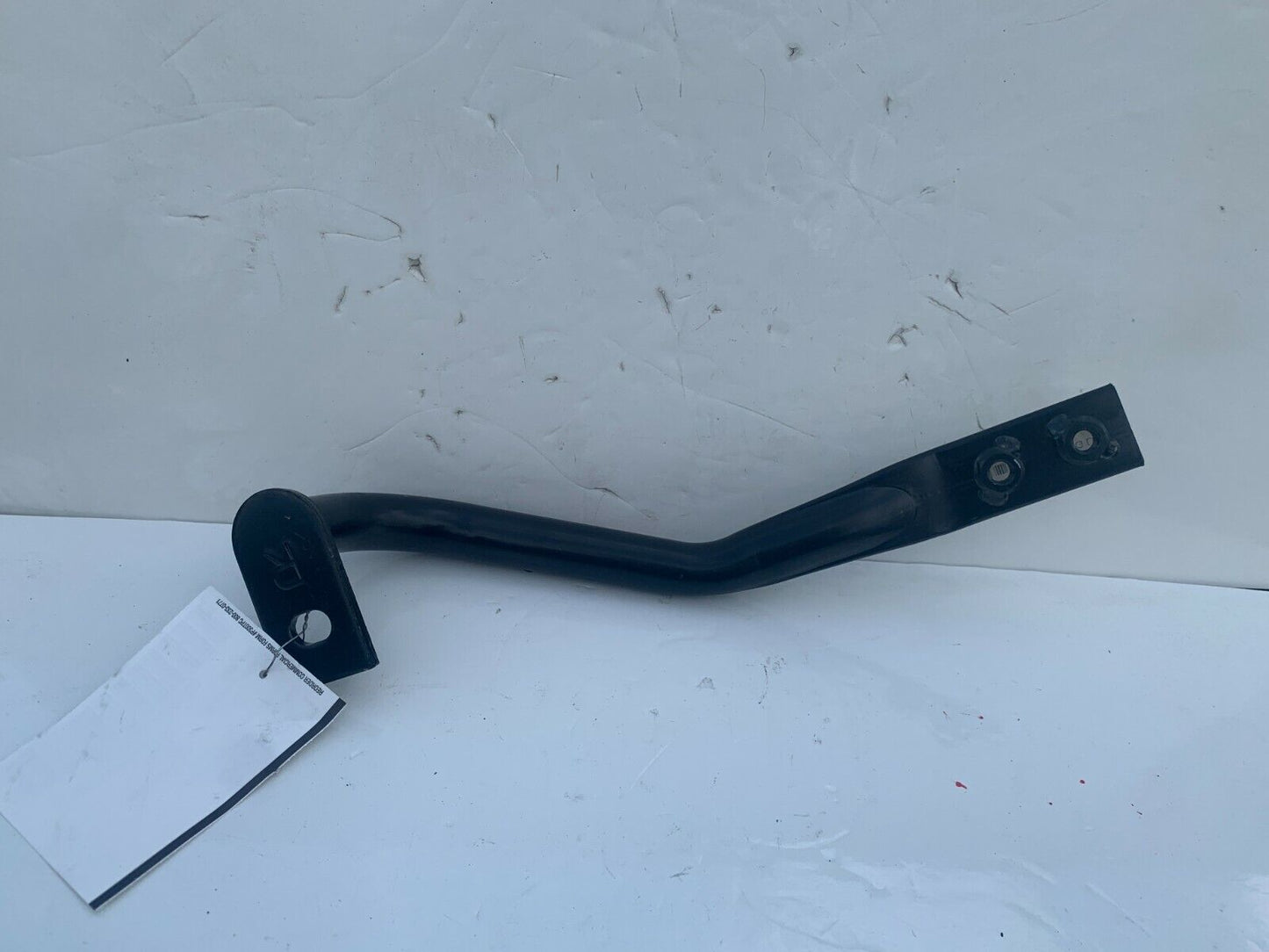 2007 GMC Sierra 1500 Bumper Bracket Right Passenger Side OEM