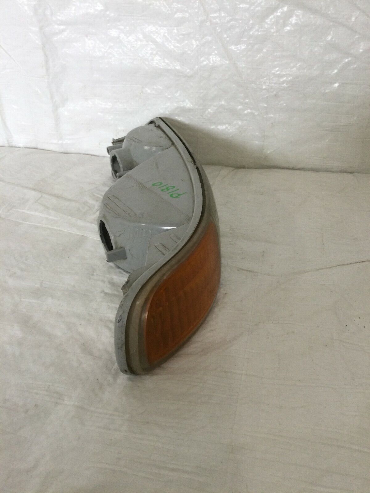 2006 GMC SIERRA 2500 PICKUP LH Front Lamp Park Lamp Turn Signal 16524675 