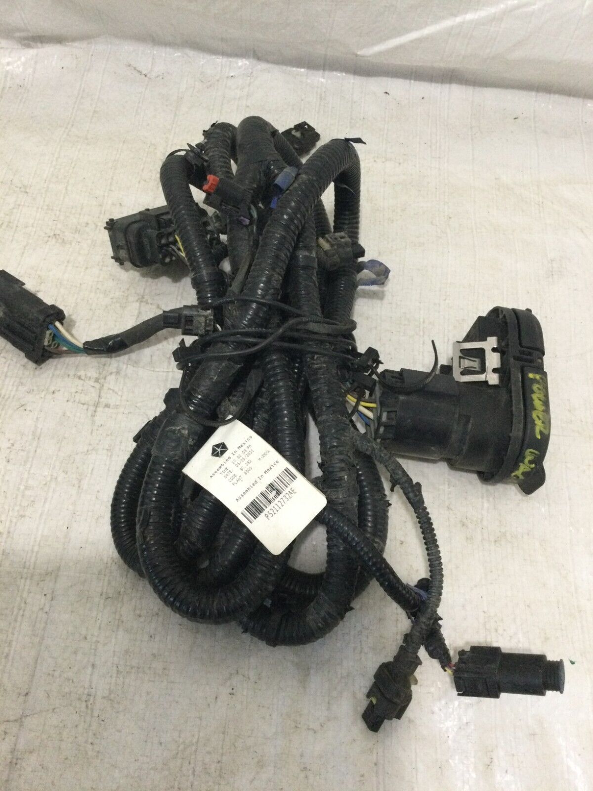 2021 Dodge Ram 2500 Rear Bumper  Wiring harness 52112732AE OEM