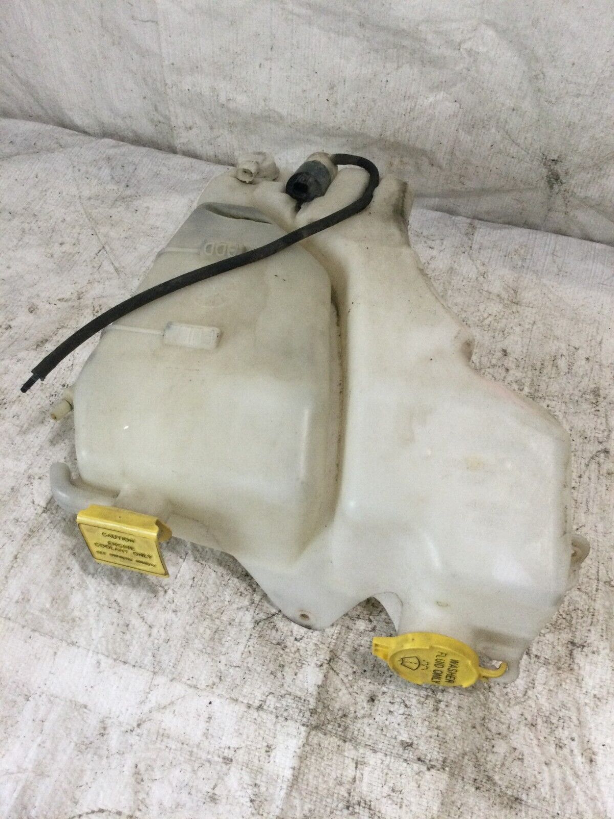2005-2007 Dodge Ram 1500 Engine Washer And Coolant Reservoir Tank OEM 55056502AC