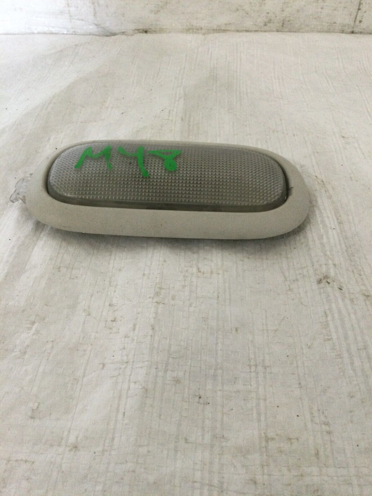 2007 Dodge Nitro Interior Rear Roof Dome Light OEM