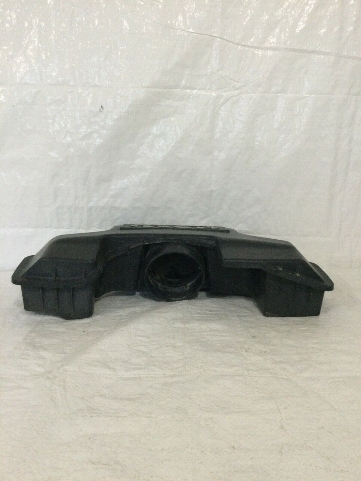 2005 Dodge Ram 2500 Air Intake Tube Resonator OEM HEMI 2.4