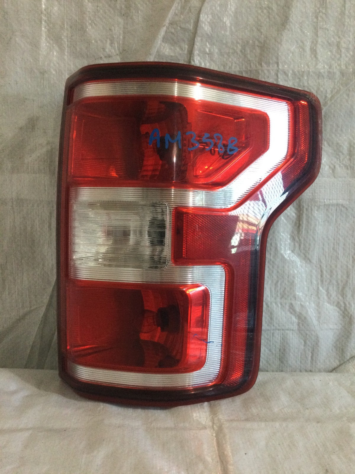 2018 Ford F150 F-150 Passenger Right Side Tail Light OEM JL34-13B504-AH