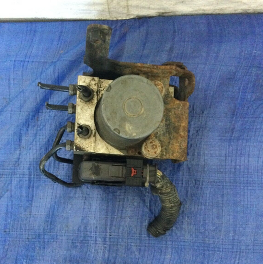 2011 Chevrolet Silverado 1500 ABS Anti Lock Brake Pump Assembly OEM