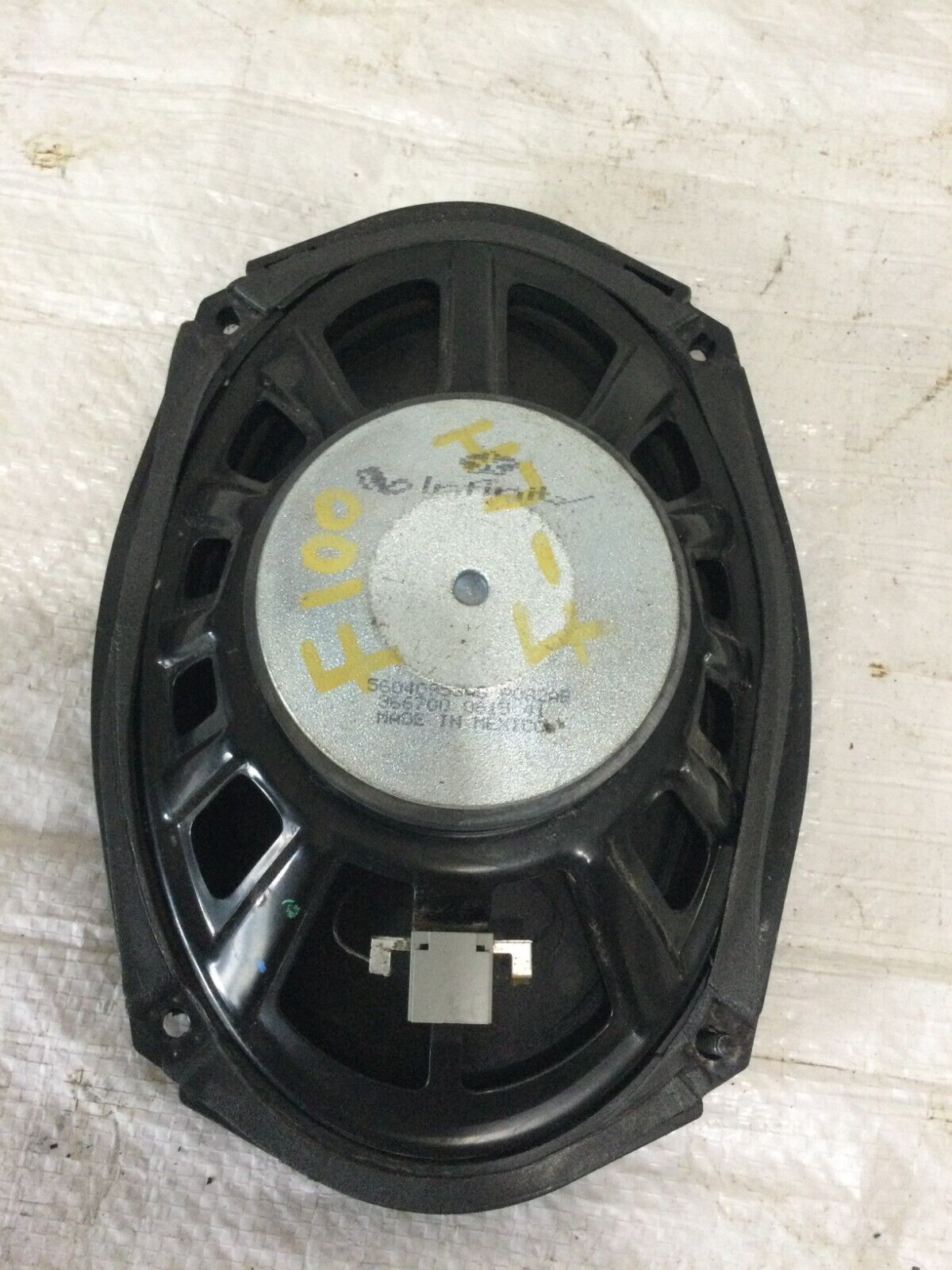 2005 Dodge Ram 1500 Left Front Door Speaker OEM