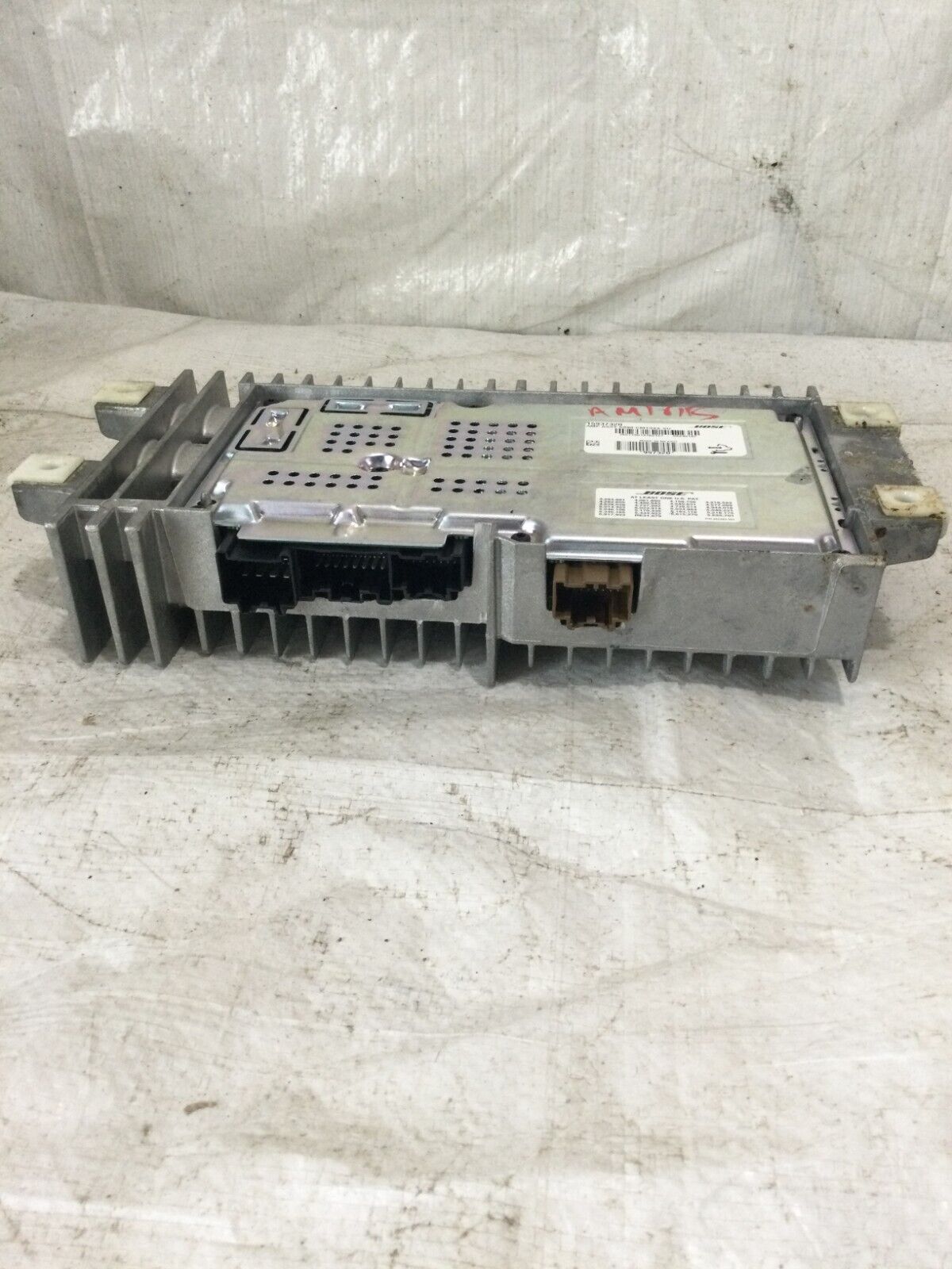 2007-2009 Cadillac Escalade ESV Bose Audio  Amplifier OEM 15937320