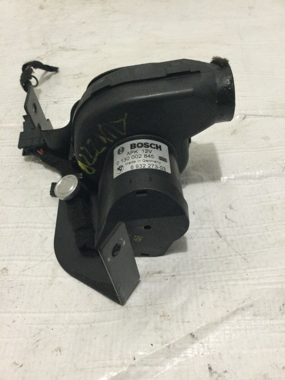 2004 BMW 745I  GPS DVD Player Cooling Fan  Motor 6932273 OEM