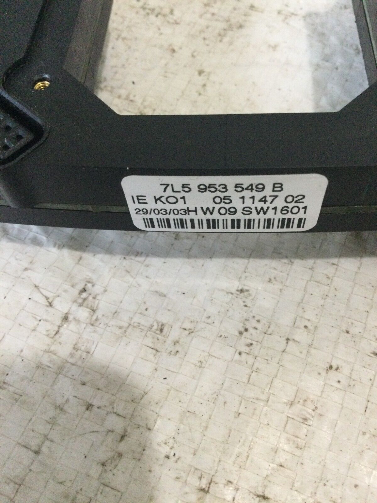 2003-2006 Porsche Cayenne Column Stalk Interface for Cruise Control 7L5953549B