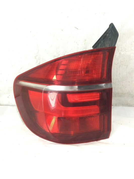 2011-2014 BMW X5 E70 Rear Left Driver Side outer Tail light Lamp OEM 7227791