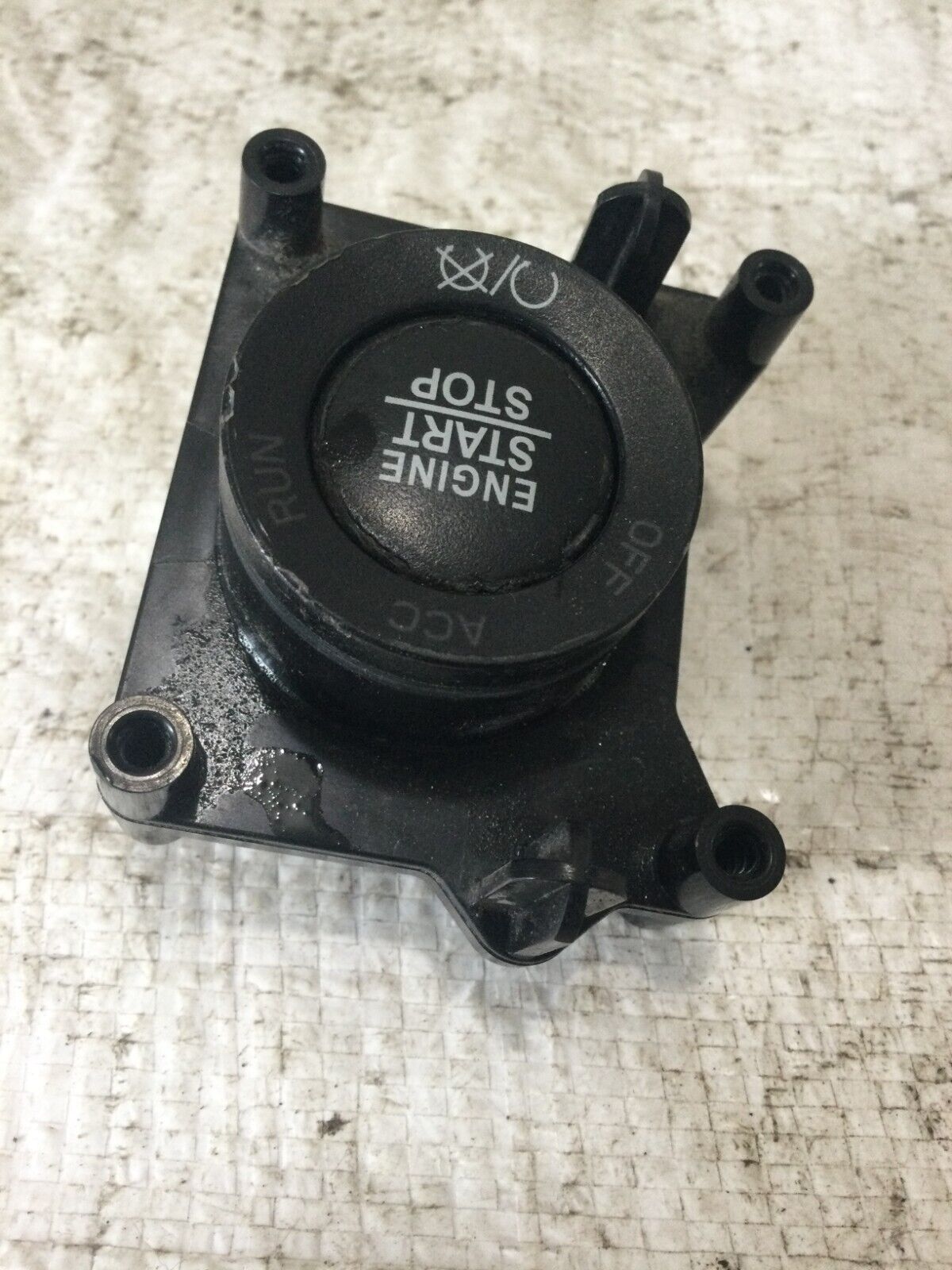 2017 Dodge Ram 1500 Conventional Ignition Fobik OEM