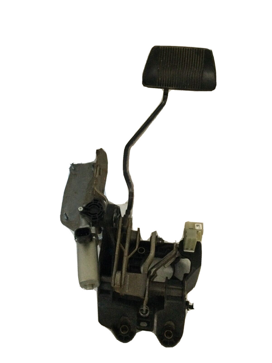 2012 Chrysler Town & Country Grand Caravan Brake Pedal Complete 04721199AG OEM