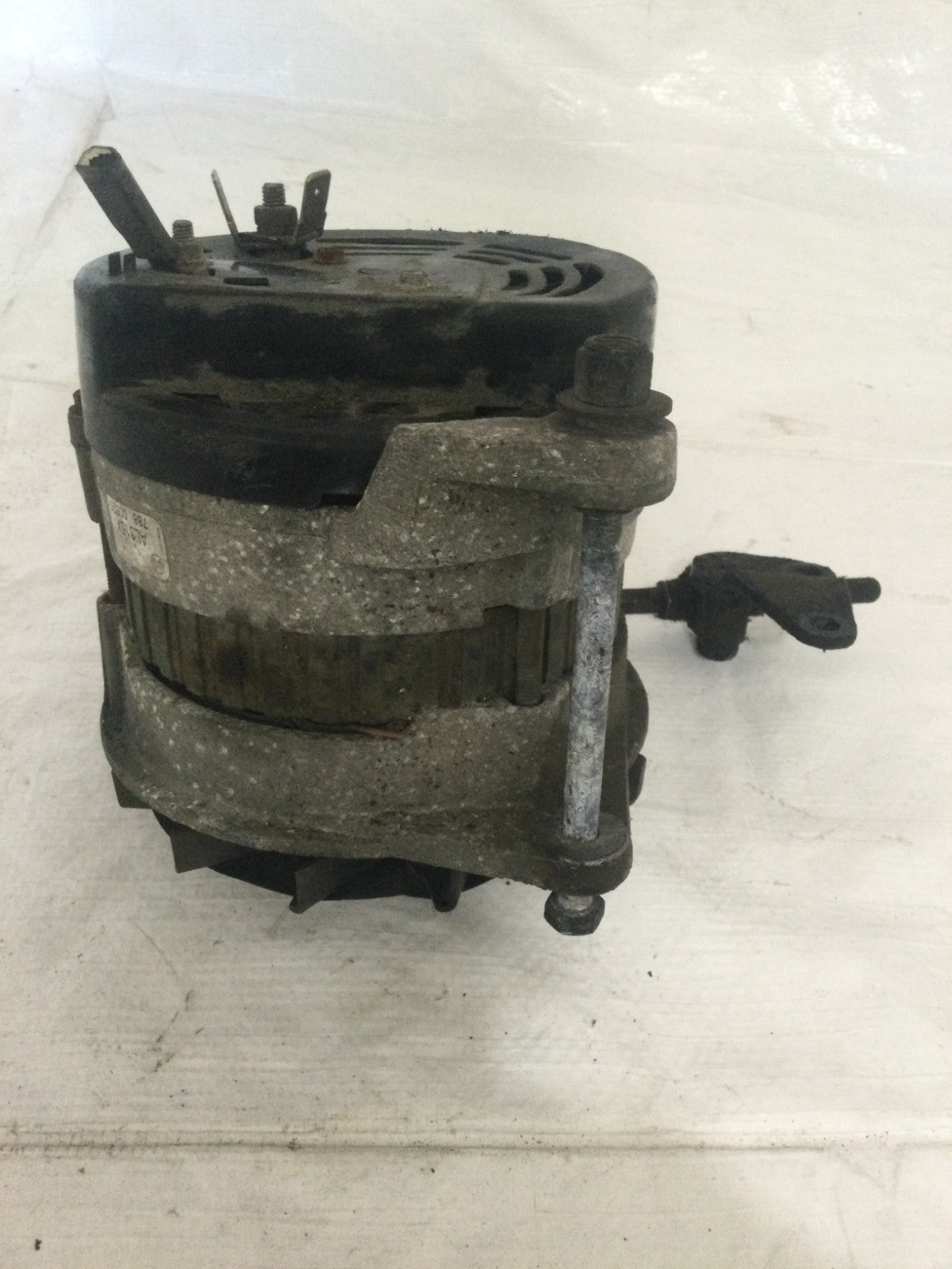 1984 Jaguar XJS 5.3L Alternator OEM AL315X