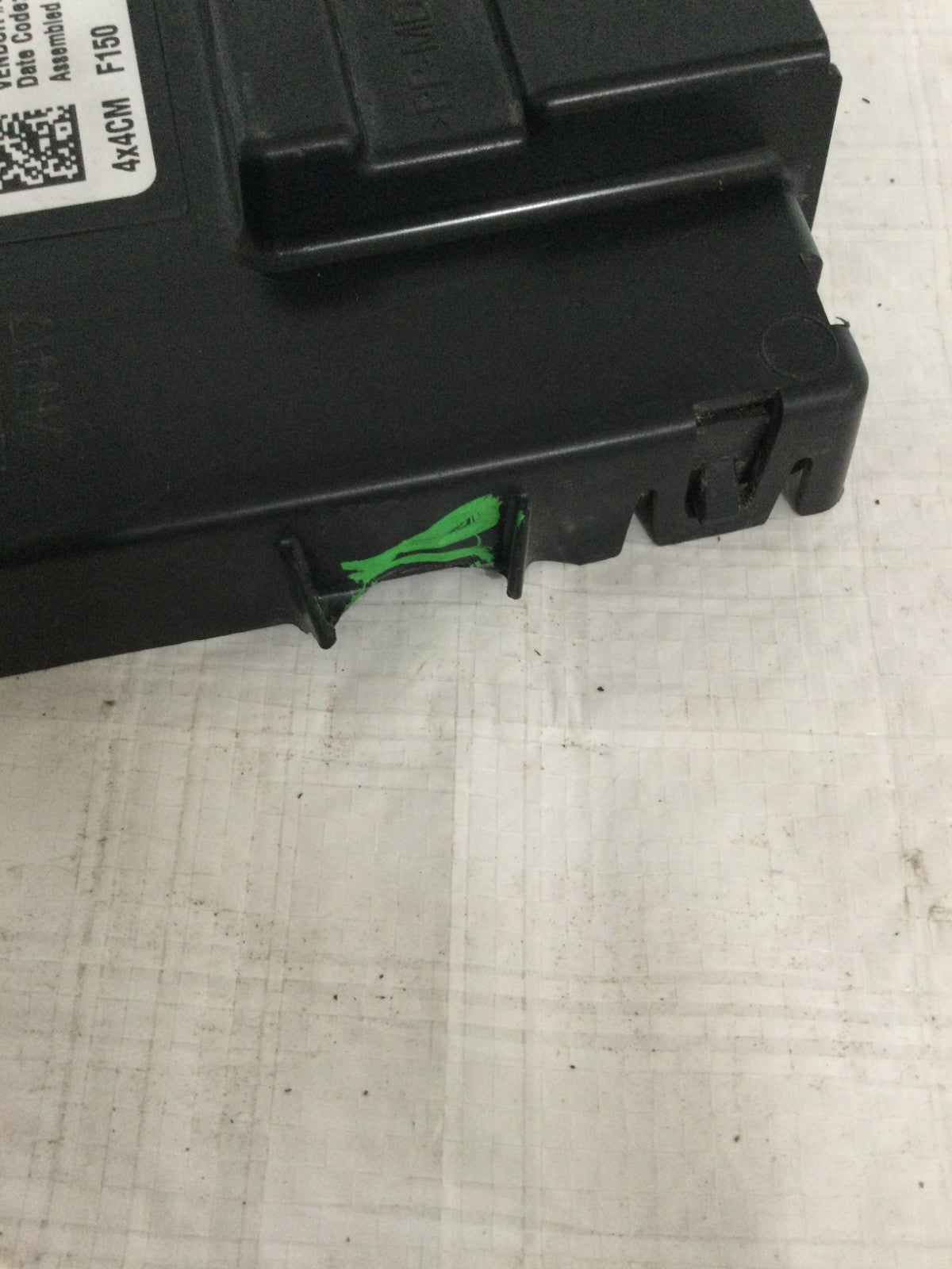 2023 Ford F150 F-150 Transfer Case Control Module OEM ML3A-7H417-VA DAMAGED