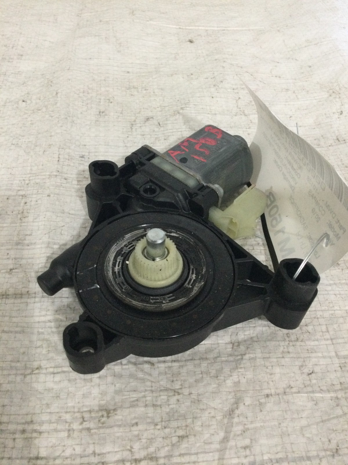 2017-2022 Jeep Compass Rear LH Power Window Regulator Motor OEM C54626-101