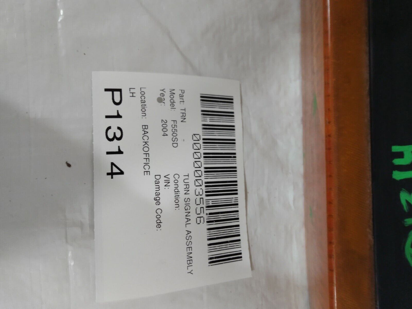 2002 - 2004 Ford F250 F350 Excursion Left Turn Signal Park Light OEM