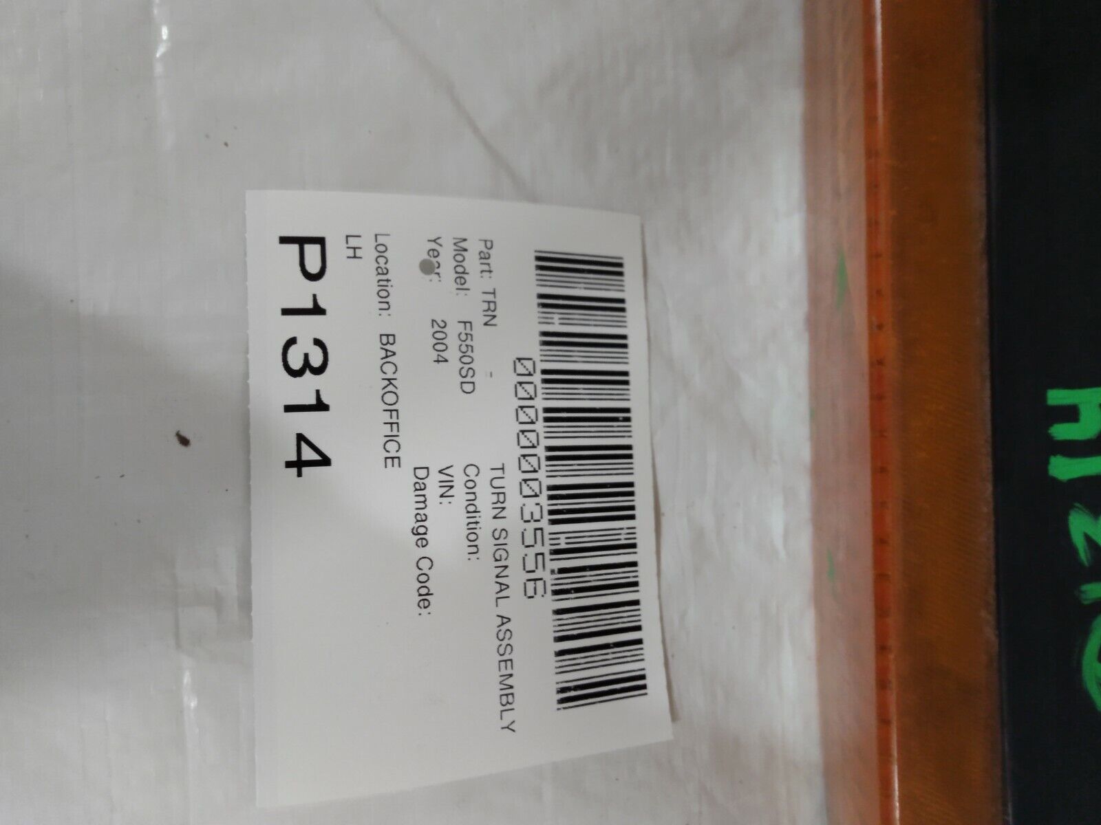 2002 - 2004 Ford F250 F350 Excursion Left Turn Signal Park Light OEM