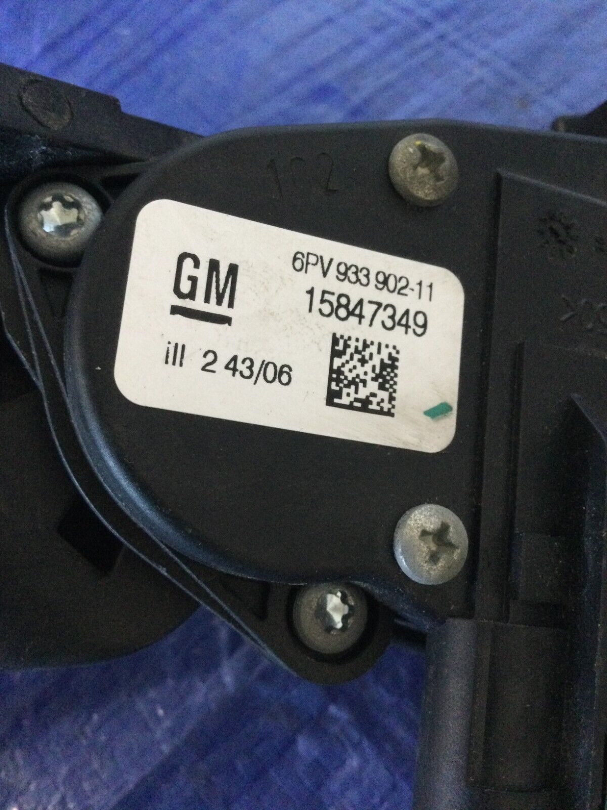 2007 Cadillac Escalade Accelerator Gas Pedal OEM 15847349