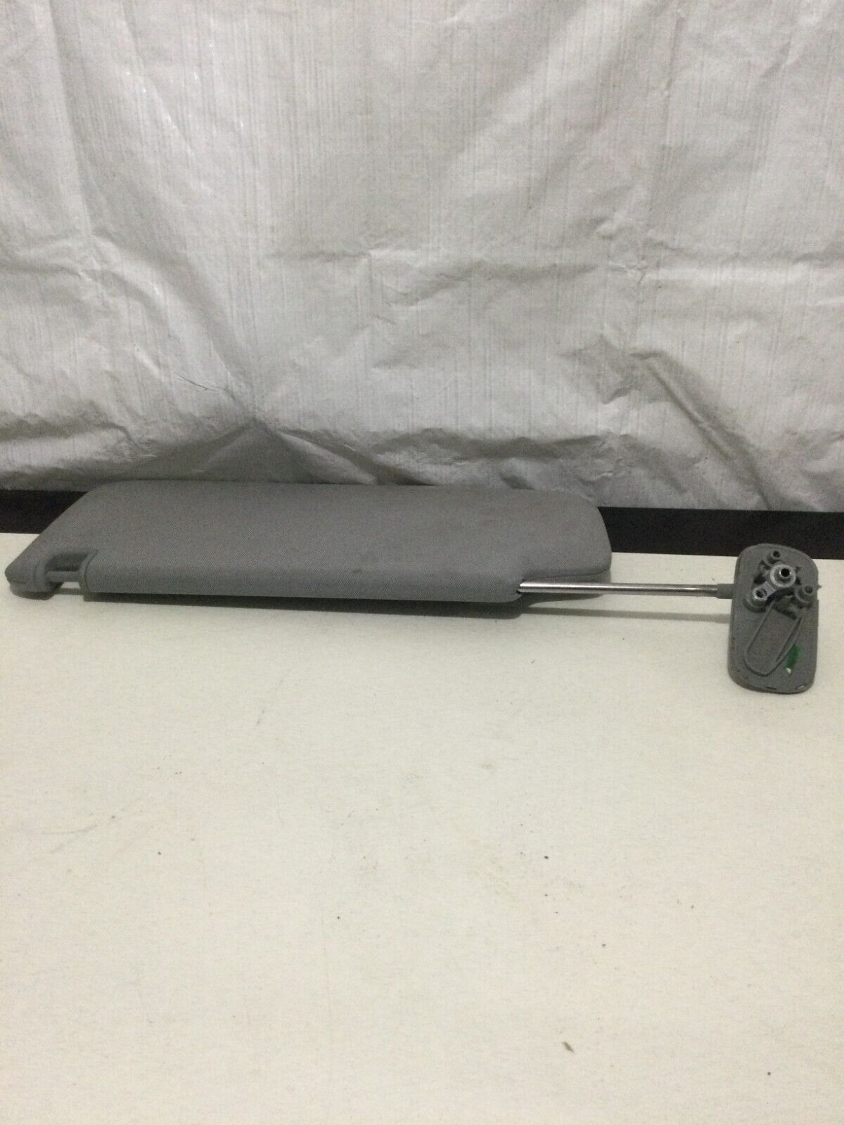2018 Chevrolet Silverado 1500 Left Driver Illuminated Sun Visor OEM LH