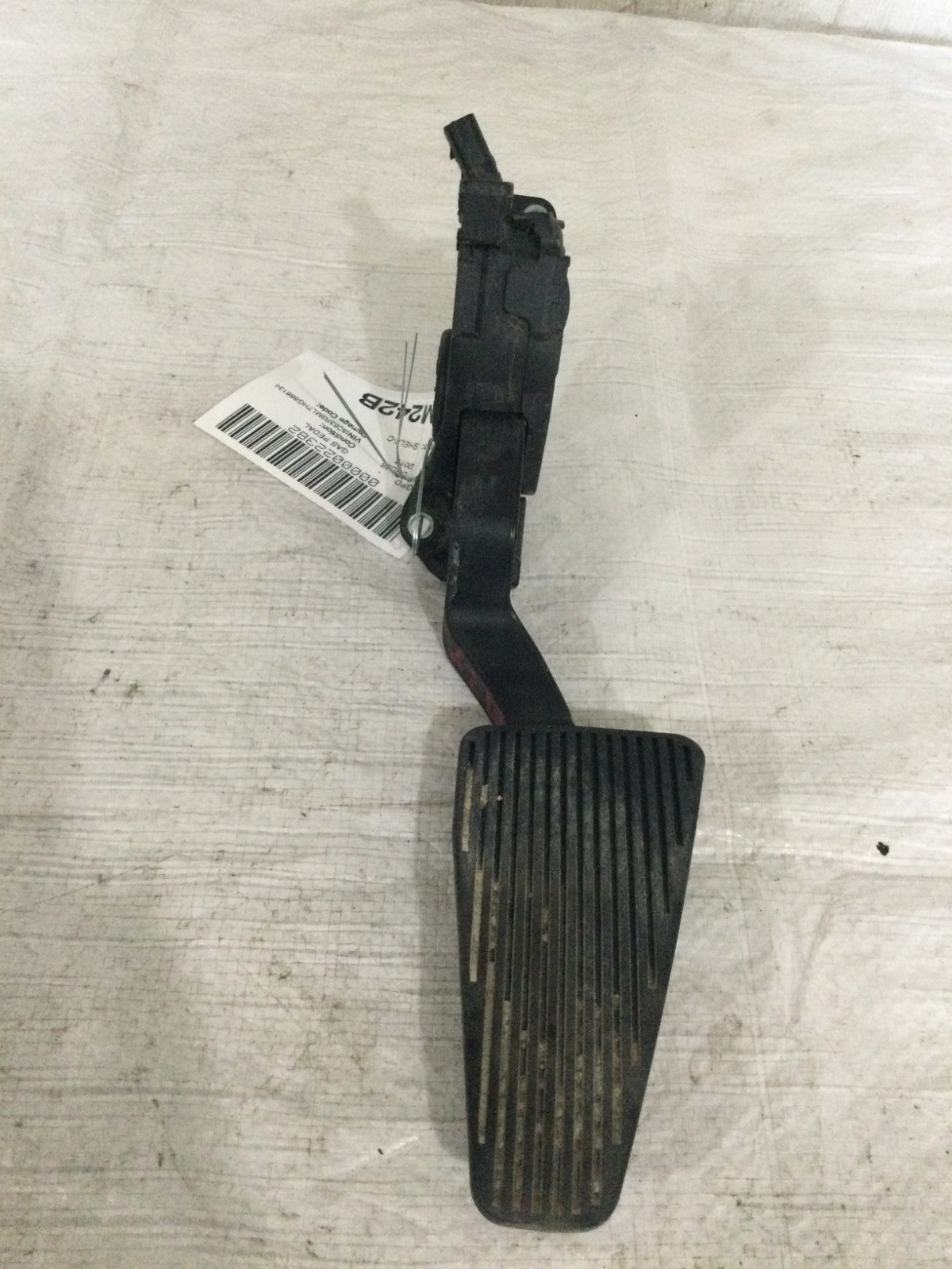 2017 Dodge Ram 3500 Accelerator Gas Pedal OEM 68043161AD