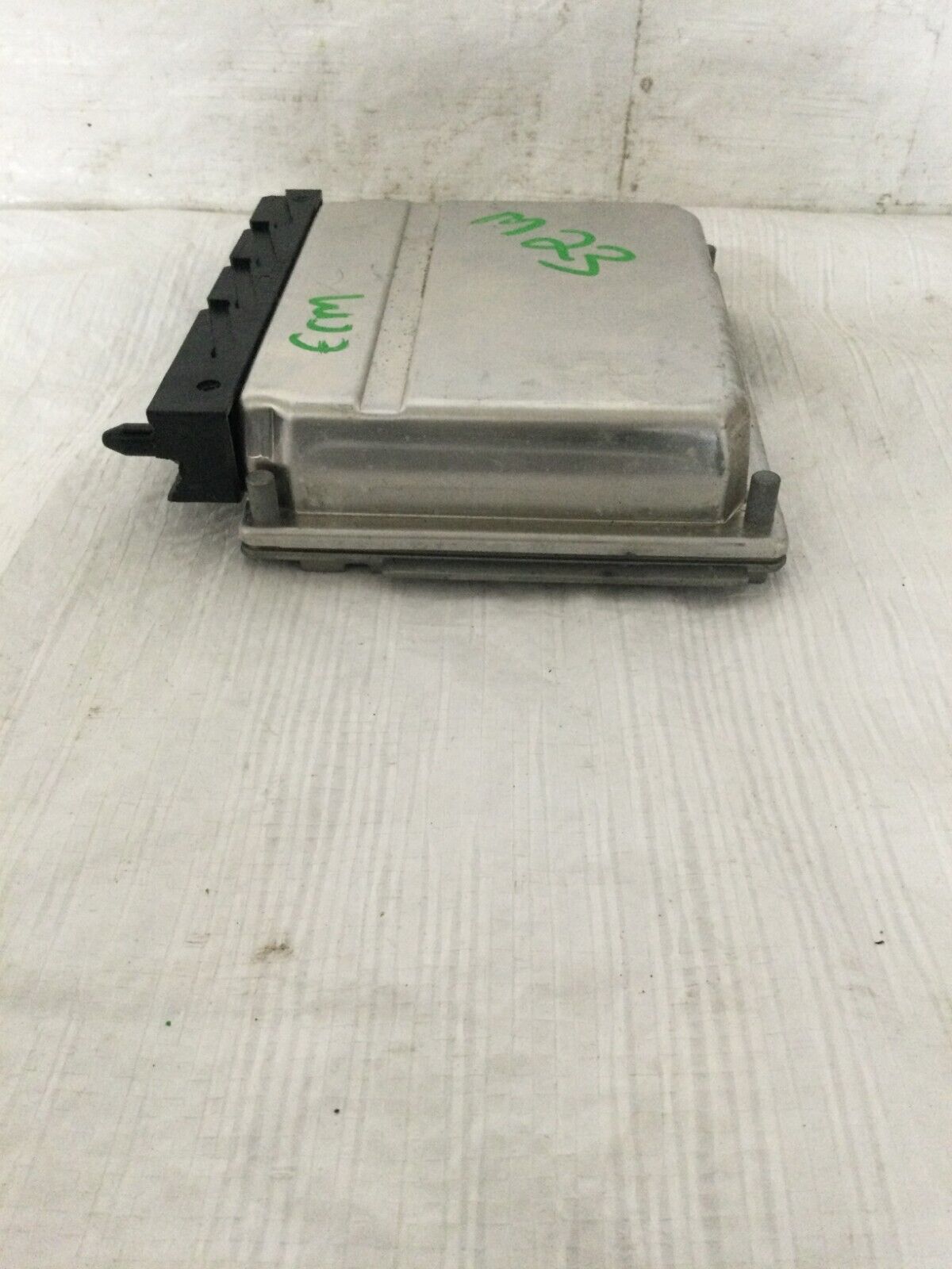 2004 Volvo S60 Computer Brain Engine Control ECU ECM Module 08675760A