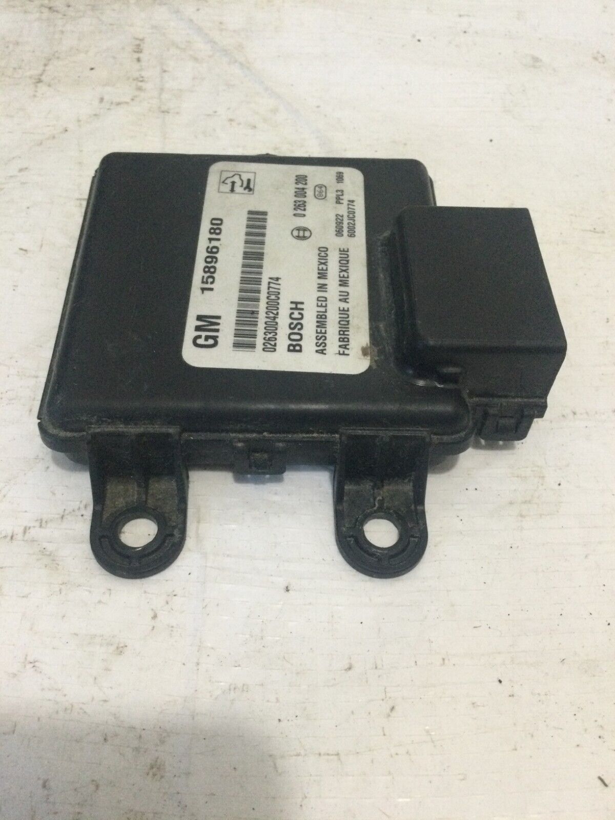 2007-2009 Cadillac Escalade ESV Blind Spot Sensor Module 20823460 OEM