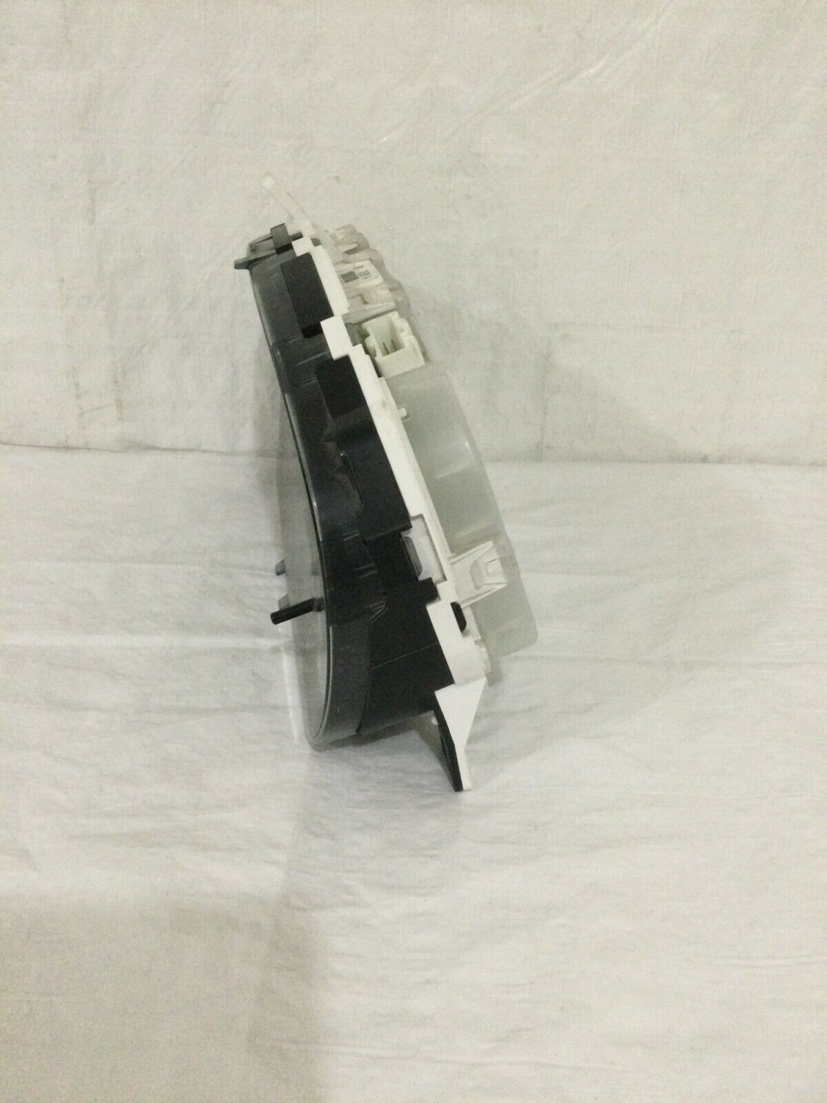 2005 Mazda 6 Speedometer Gauge Instrument Cluster OEM KPH 3.0L