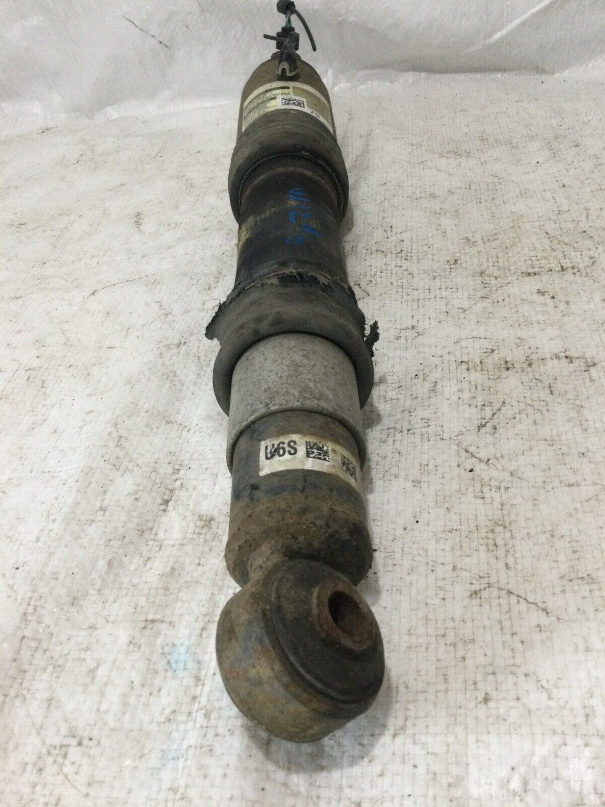 2005 Chevrolet Tahoe Rear Shock Absorber OEM