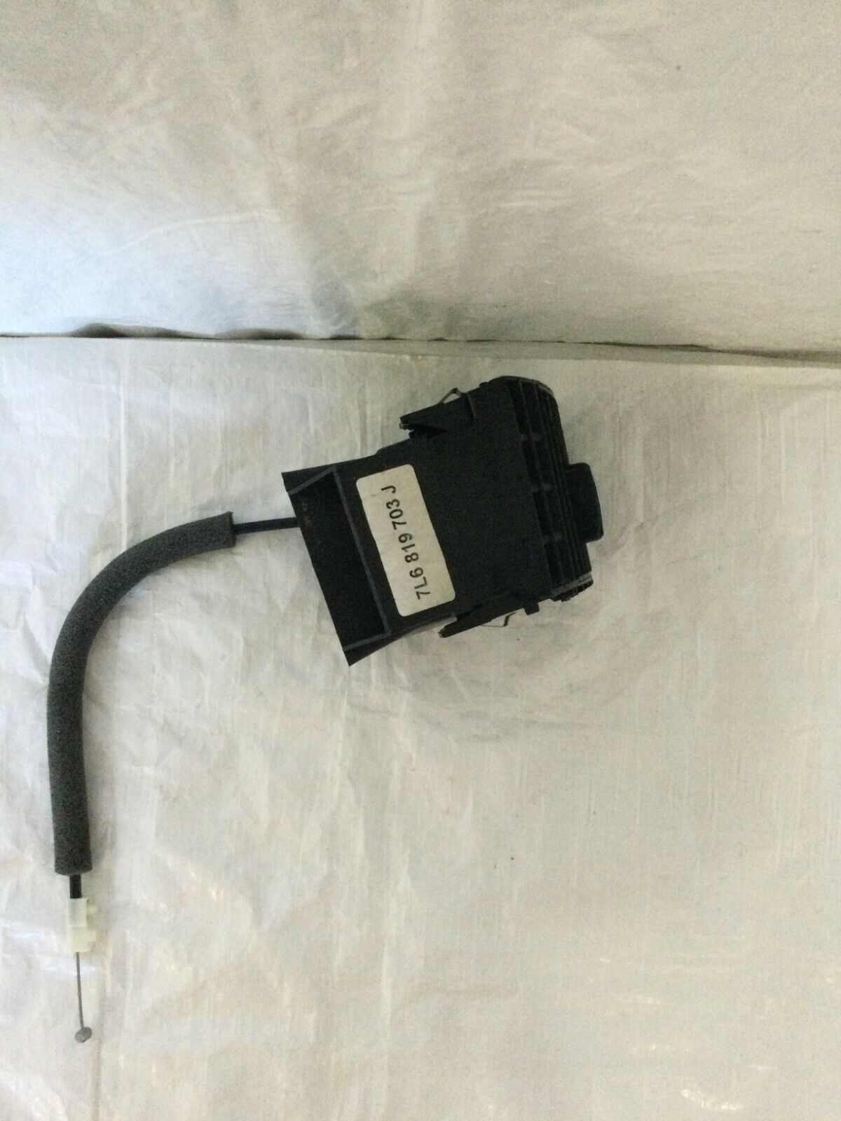 2004-2007 Volkswagen Touareg Front Left Dash Air Vent OEM 7L6819703J