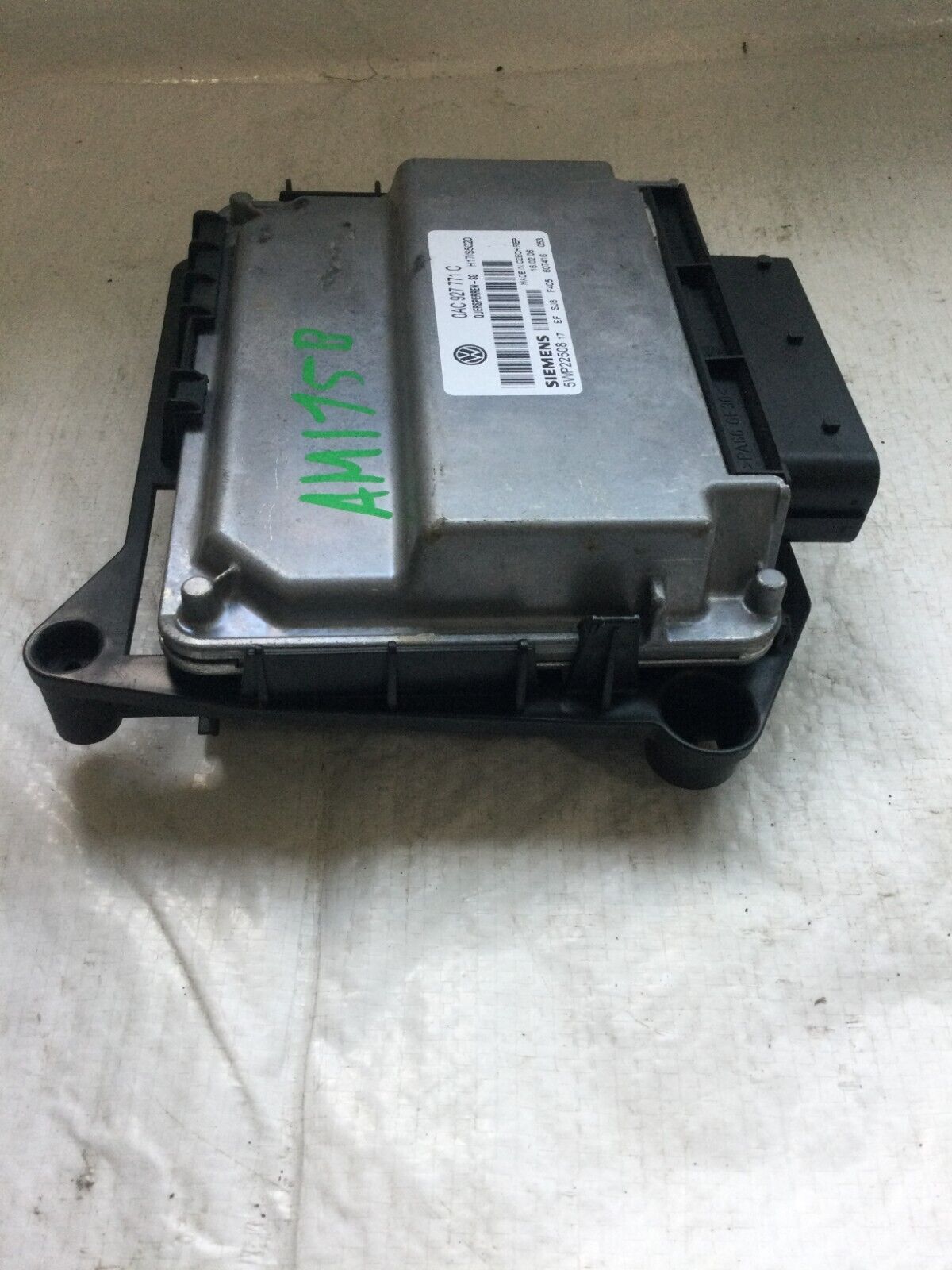 2007 Volkswagen Touareg Control Unit Differential Lock 0AC927771C OEM